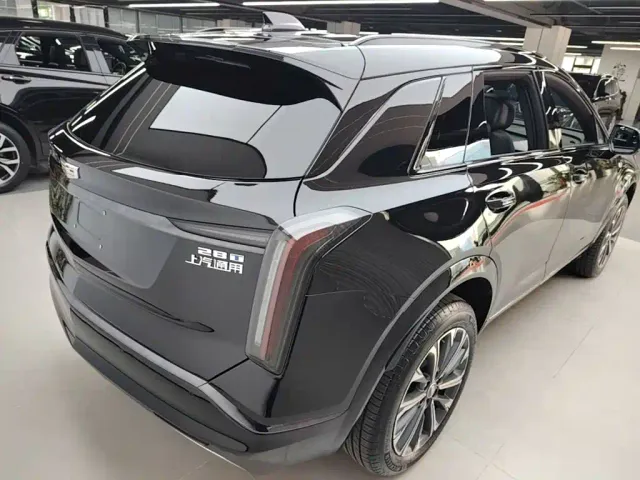 Cadillac XT5 — Фото автомобиля 6