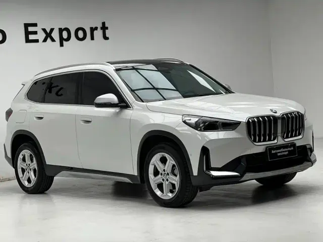 BMW X1 — Фото автомобиля 3