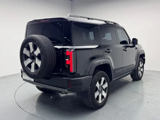 BAIC BJ40 — Фото автомобиля 11