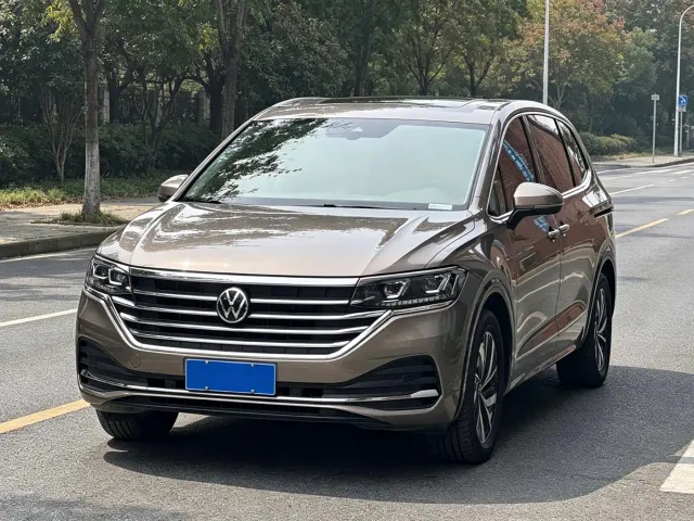 Фотография автомобиля — Volkswagen Viloran