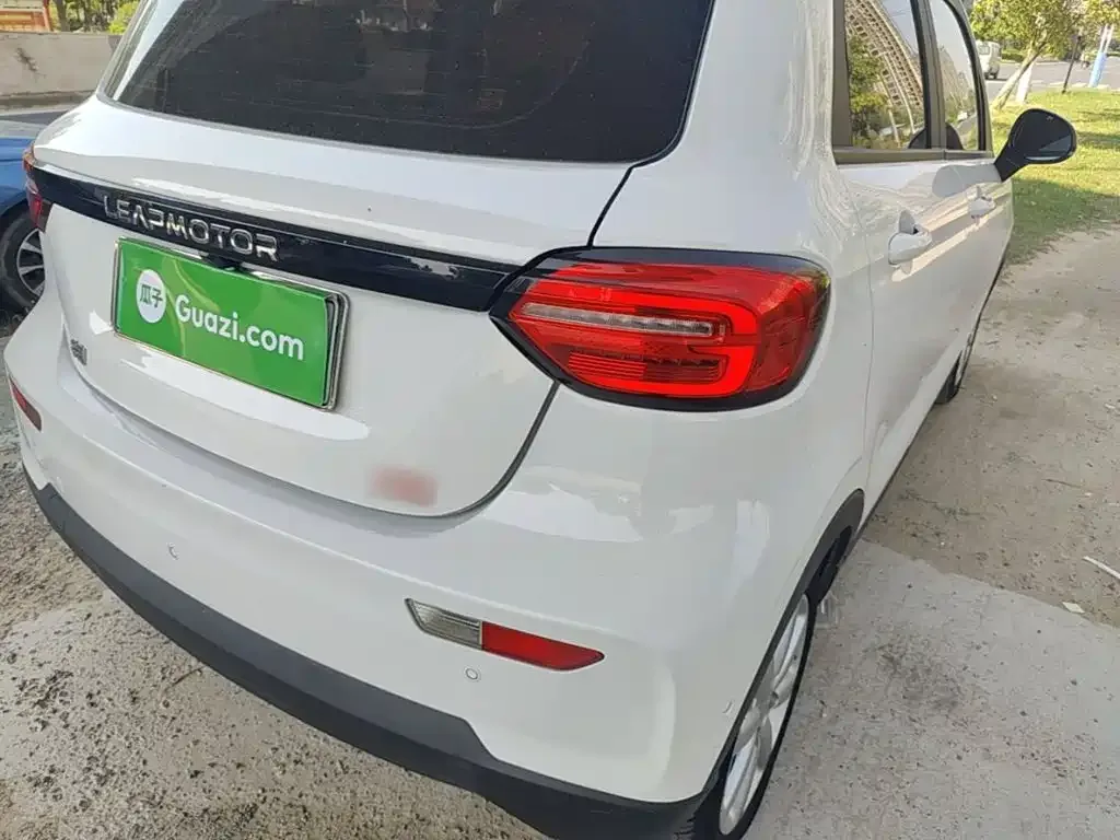 Leapmotor Leapmotor T03 2022 Jade Edition — Фото автомобиля 23
