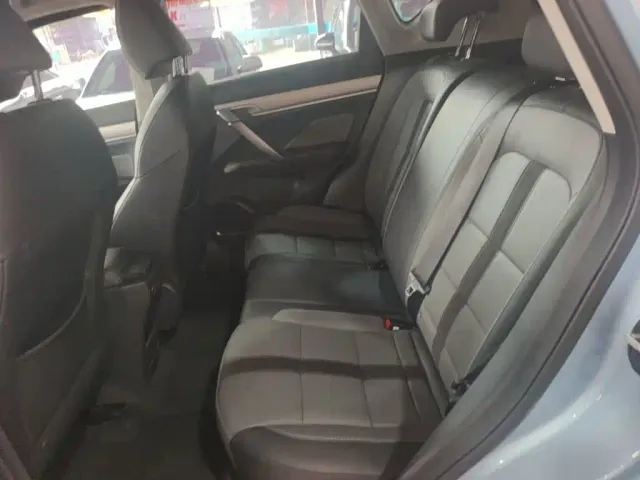 Geely Binyue — Фото автомобиля 16