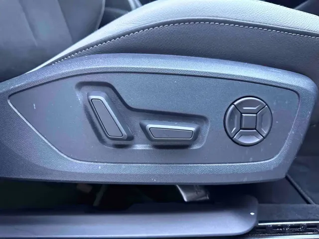 Audi Q3 — Фото автомобиля 18