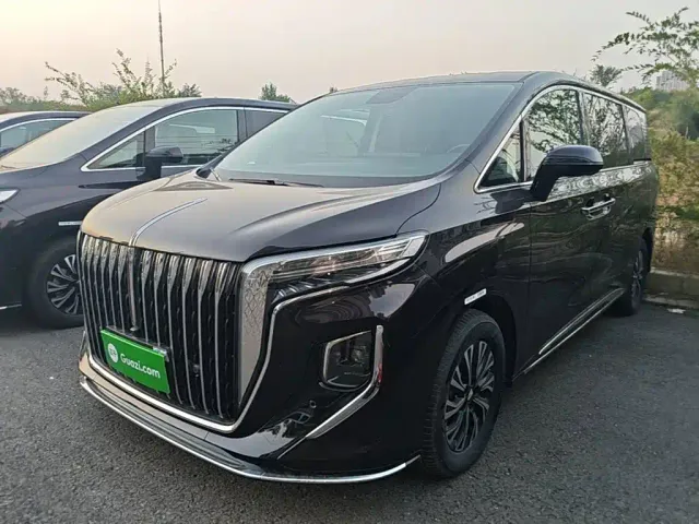 Фотография автомобиля — Hongqi HQ9 PHEV