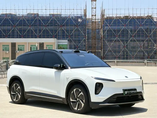 Nio ES6 — Фото автомобиля 3