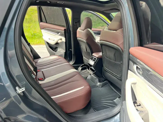 Geely Xingyue L — Фото автомобиля 17