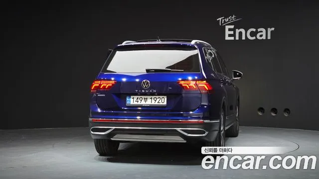 Volkswagen Tiguan — Фото автомобиля 4