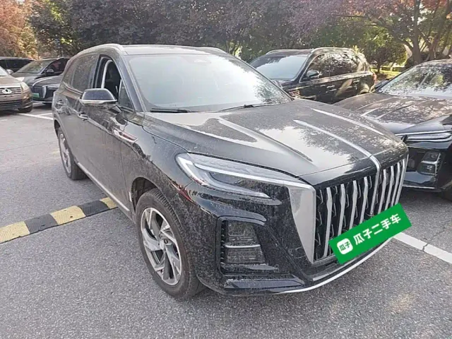 Hongqi HS3 PHEV — Фото автомобиля 3