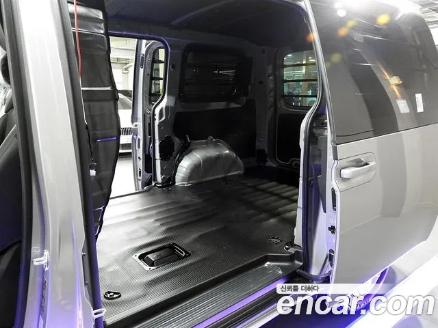 Hyundai Staria Staria Карго 3 места — Фото автомобиля 18