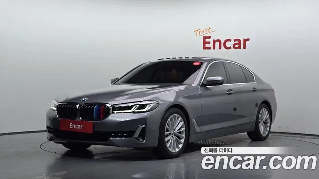 Фотография автомобиля — BMW 5 Series G30