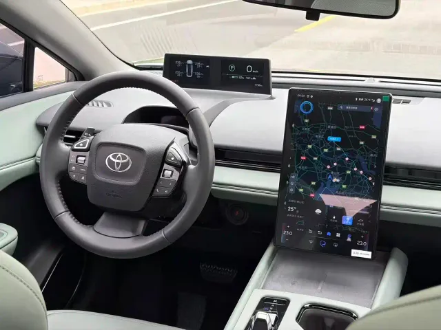 Toyota bZ3 — Фото автомобиля 15