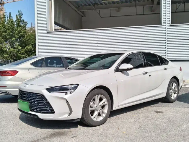Фотография автомобиля — Buick Regal