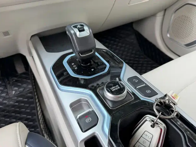 Geely ICON — Фото автомобиля 9