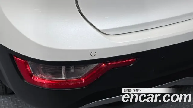 Kia Niro — Фото автомобиля 29