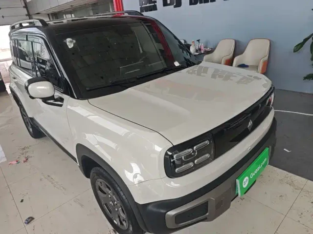 Baojun Yep Plus — Фото автомобиля 3