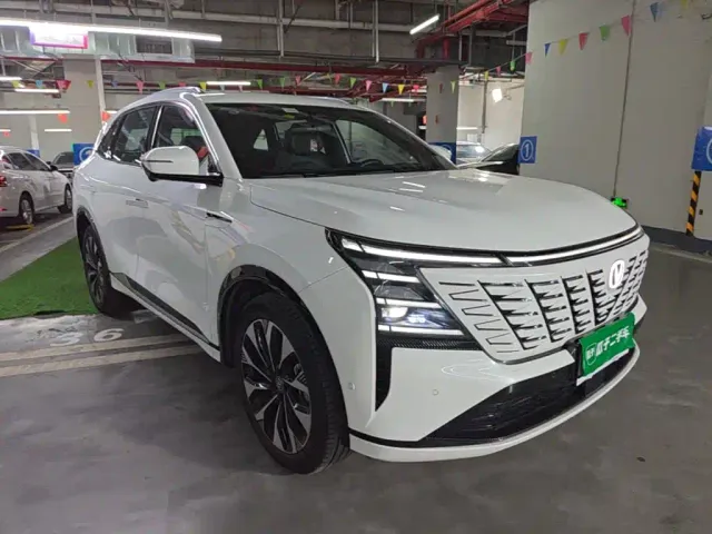 Changan CS75 Plus — Фото автомобиля 3