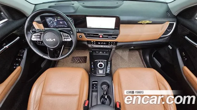 Kia Seltos — Фото автомобиля 10