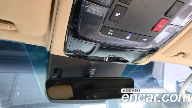 Hyundai Staria — Фото автомобиля 24