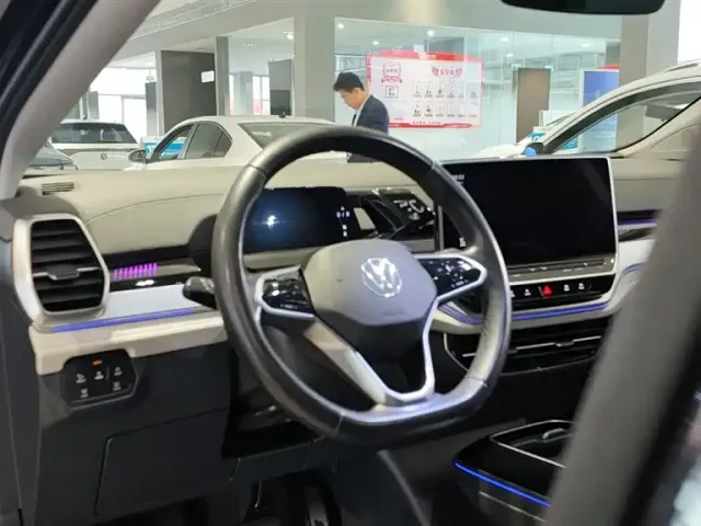 Volkswagen ID.6 Crozz — Фото автомобиля 18