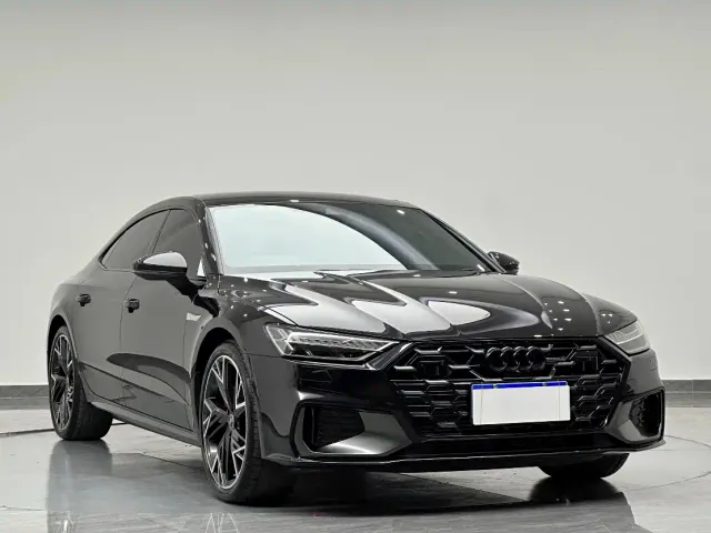 Audi A7L — Фото автомобиля 3
