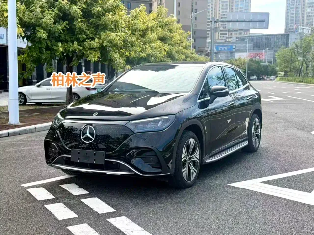 Фотография автомобиля — Mercedes-Benz EQE SUV