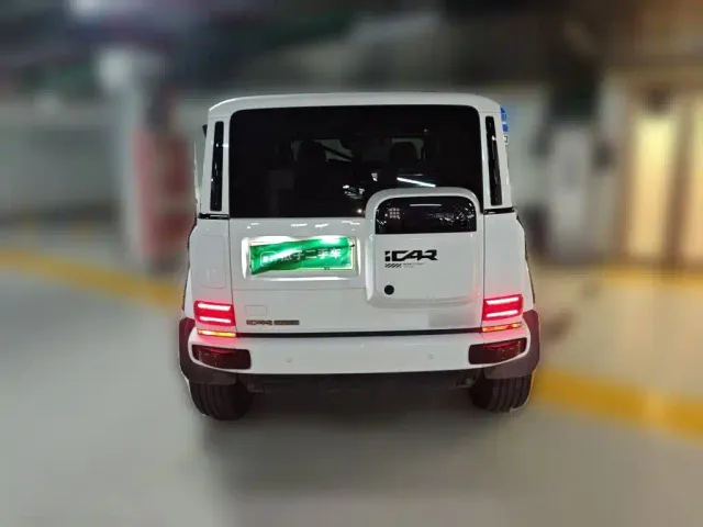 iCAR V23 — Фото автомобиля 3