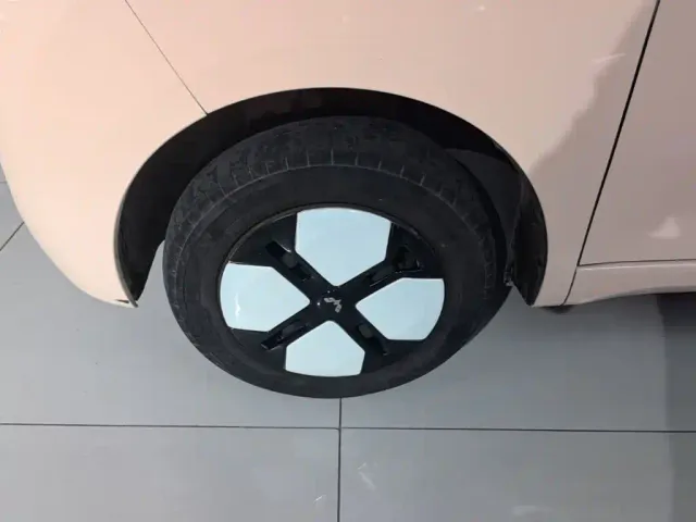 Wuling Hongguang Mini EV — Фото автомобиля 22