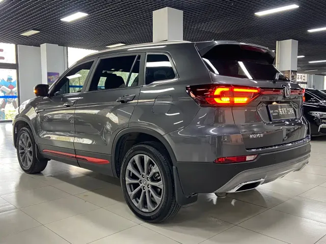 Changan CS75 — Фото автомобиля 4