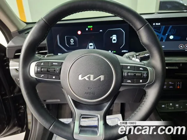 Kia K5 — Фото автомобиля 18