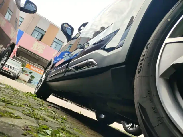 Geely Haoyue L — Фото автомобиля 21
