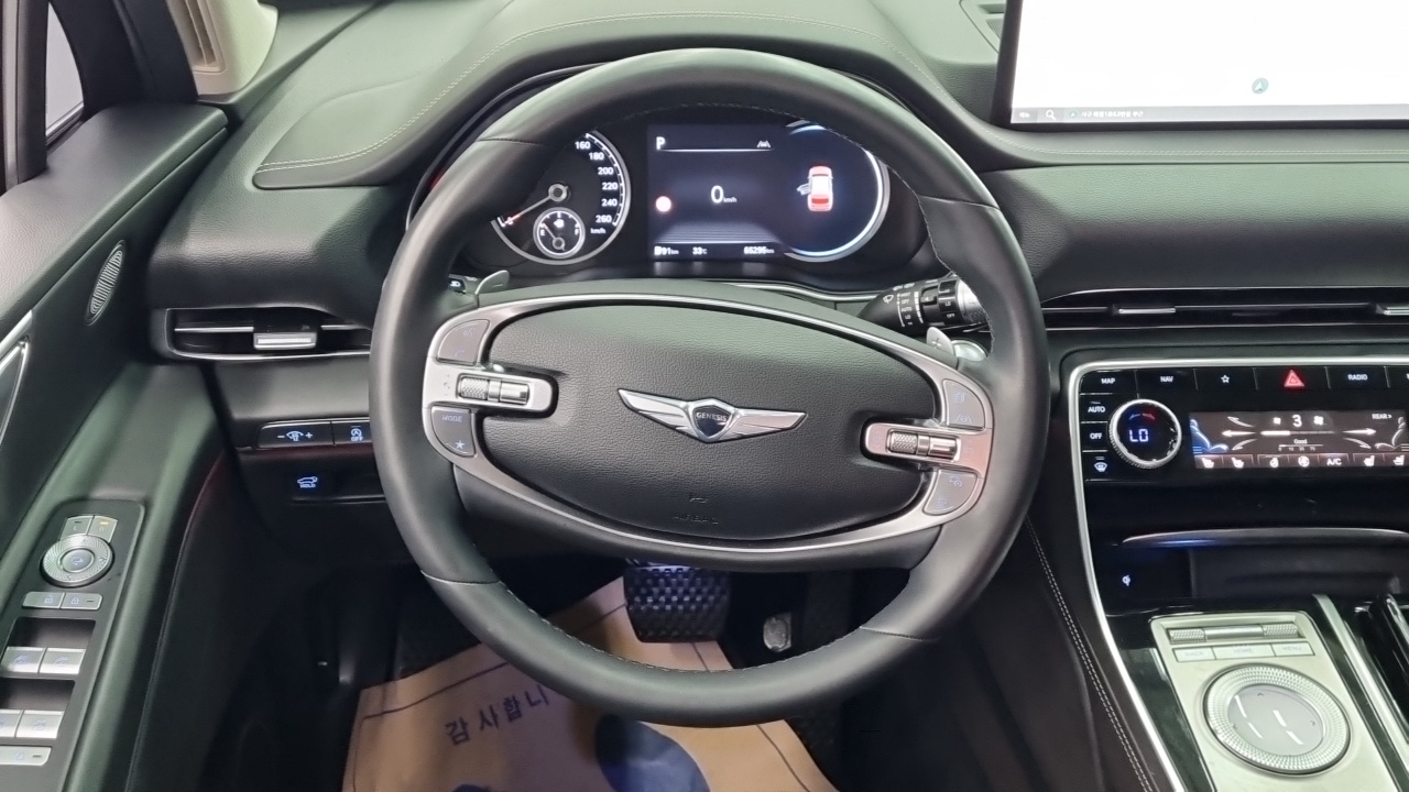 Genesis GV80 — Фото автомобиля 12