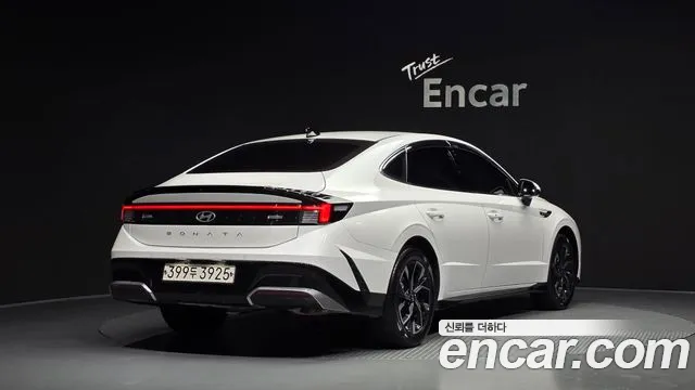 Фотография автомобиля — Hyundai Sonata DN8