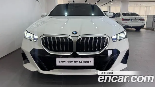 BMW 5-Series — Фото автомобиля 3