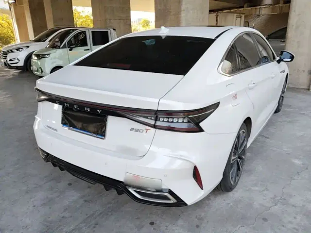 Chery Arrizo 8 — Фото автомобиля 6