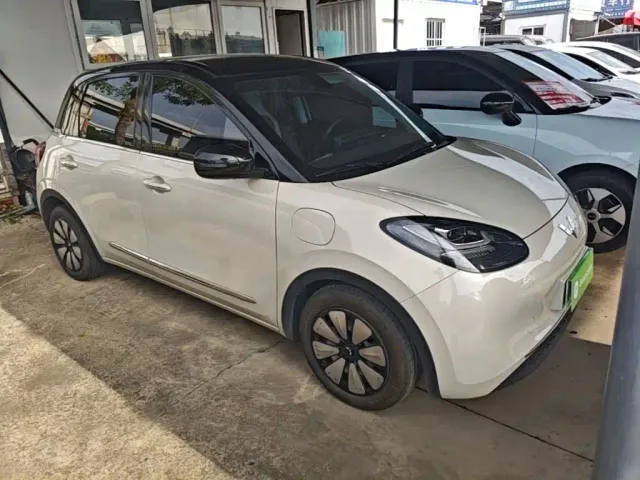 Wuling Bingo — Фото автомобиля 3