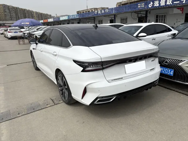 Chery Arrizo 8 — Фото автомобиля 16
