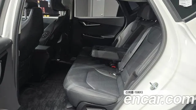 Kia EV6 — Фото автомобиля 12