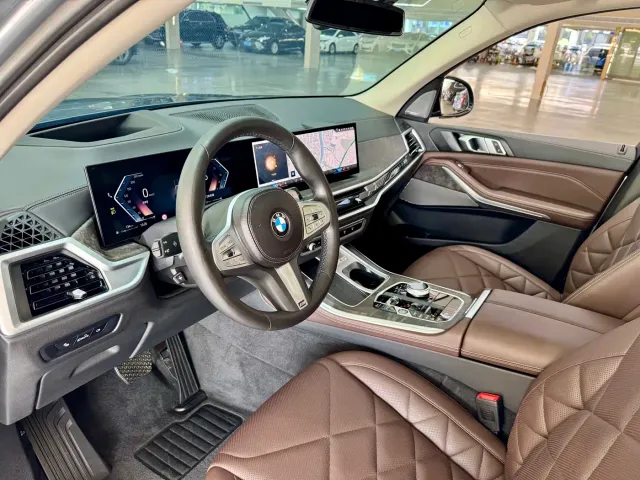 BMW X5 — Фото автомобиля 10