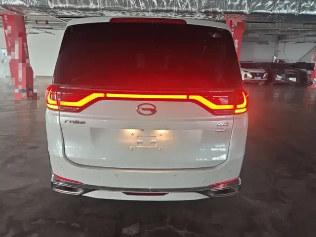 GAC Trumpchi M8 — Фото автомобиля 5