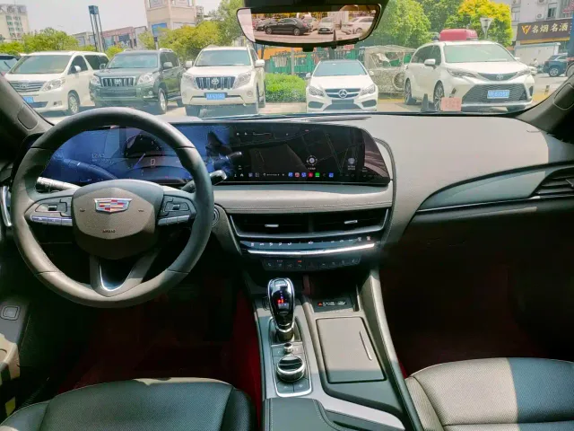 Cadillac CT5 — Фото автомобиля 29
