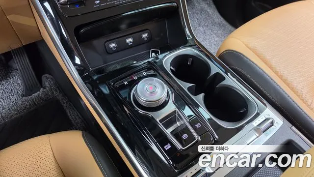Kia Canival Carnival 4 поколение Бензин 7 мест Outdoor — Фото автомобиля 7