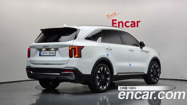 Kia Sorento — Фото автомобиля 2