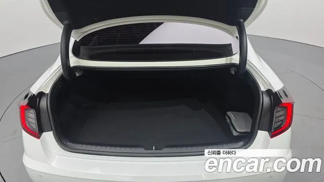 Hyundai Sonata — Фото автомобиля 22