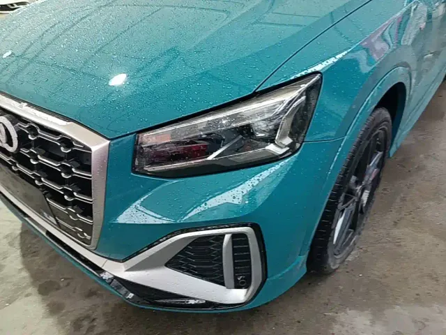 Audi Q2L — Фото автомобиля 23