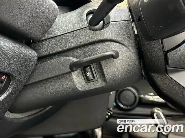 MINI Cooper — Фото автомобиля 11