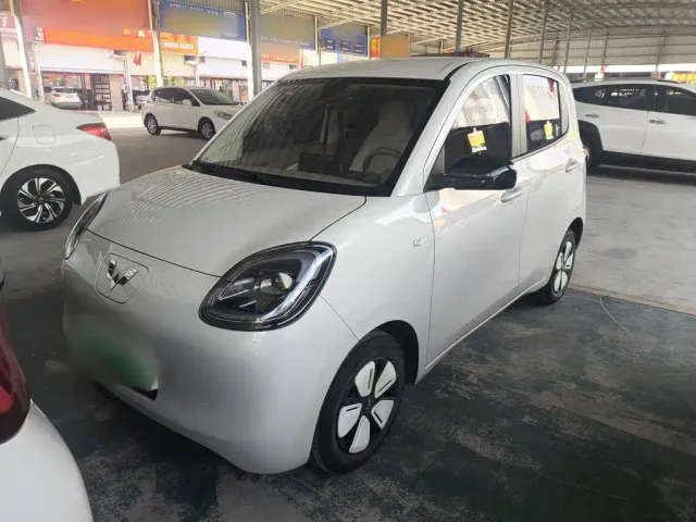 Фотография автомобиля — Wuling Hongguang Mini EV
