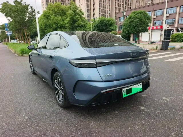 BYD Seal — Фото автомобиля 7