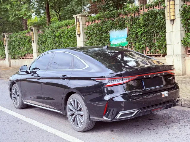Chery Arrizo 8 — Фото автомобиля 4