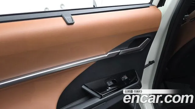 KG_Mobility_Ssangyong Torres Новый Torres Бензин 1.5 2WD — Фото автомобиля 15