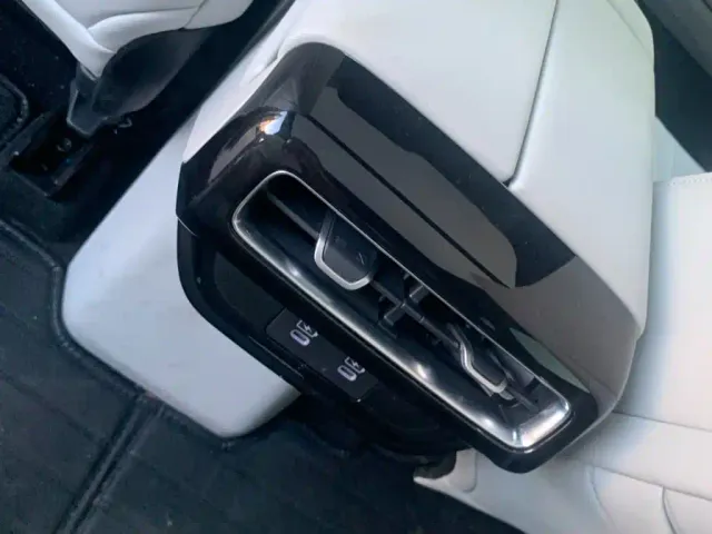 Honda GAC P7 — Фото автомобиля 11